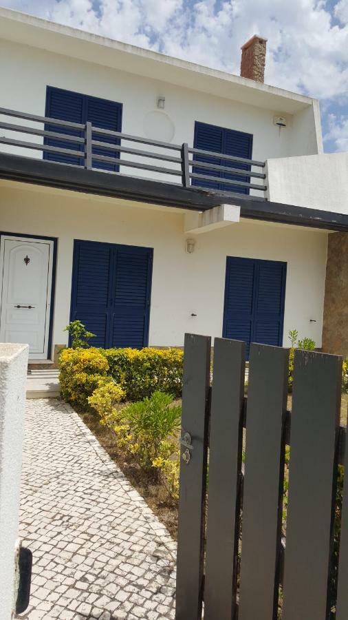 Villa da Praia Azul Silveira  Esterno foto