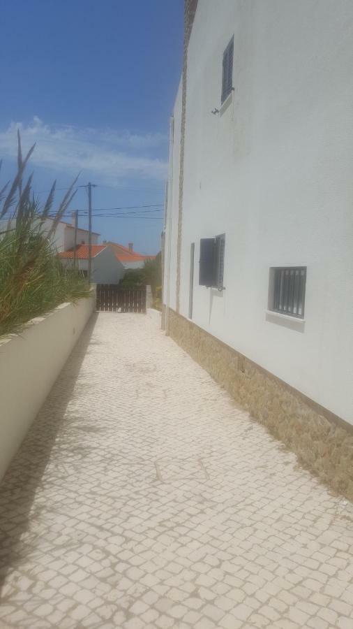 Villa da Praia Azul Silveira  Esterno foto